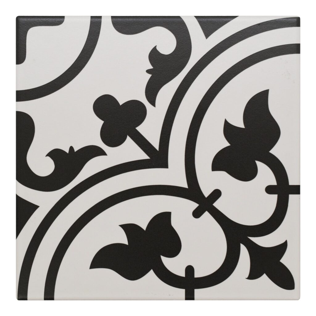 Marrue Midelt Porcelain
